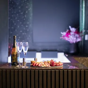 nuit-romantique-jacuzzi-priv.midi-pyreneeshotels.com/