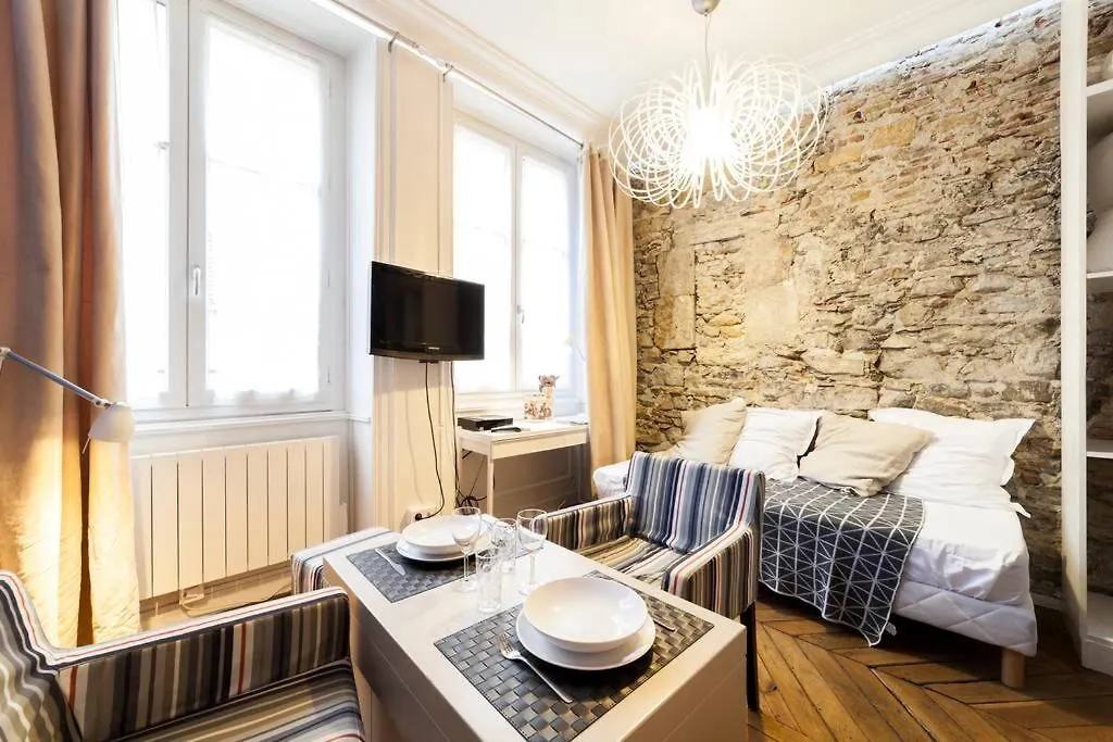 Studio Cosy En Centre Ville Aux Cordeliers Ail Lyon
